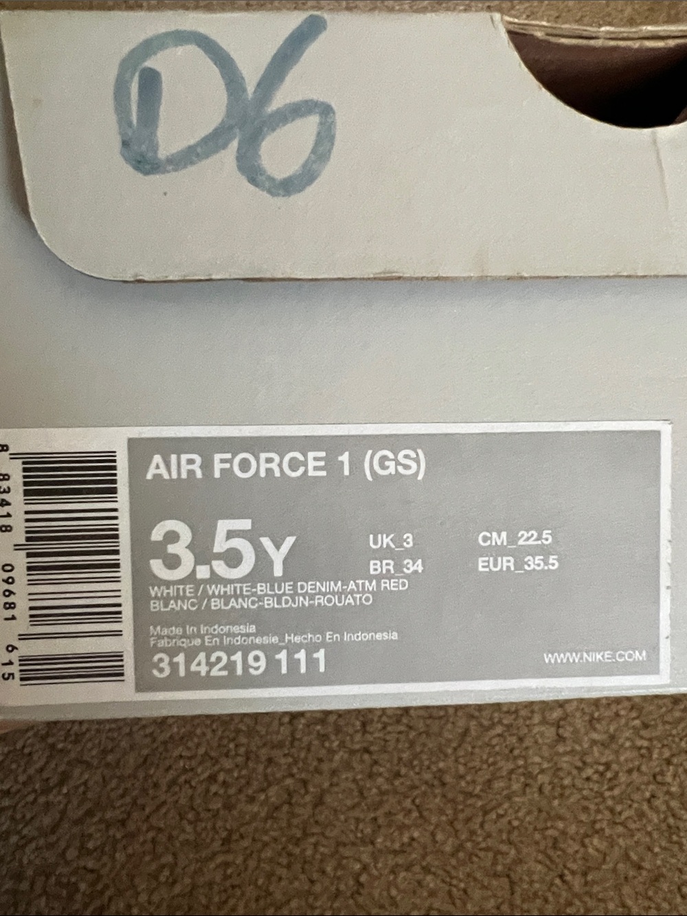 Nike Air Force 1 (GS) White with Black and Red Accents - Picture 4 of 4
